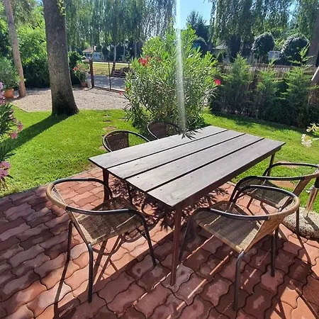 In Szantod/balaton 35823 Apartment *