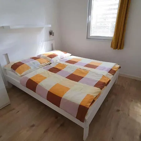 In Szantod/balaton 35823 Apartment Szántód