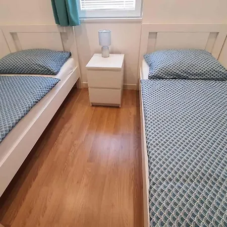 Apartamento In Szantod/balaton 35823 *