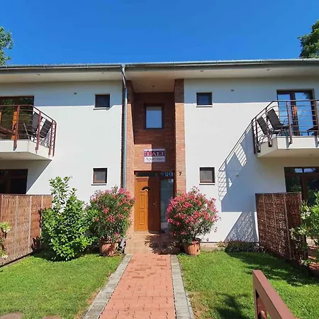 Apartment In Szantod/balaton 35823 Szántód