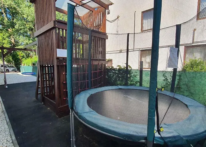 In - Balaton 35823 *