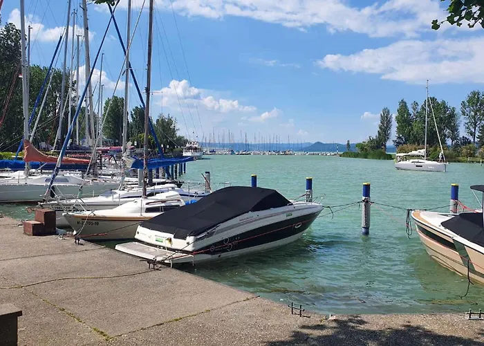 In - Balaton 35823 *